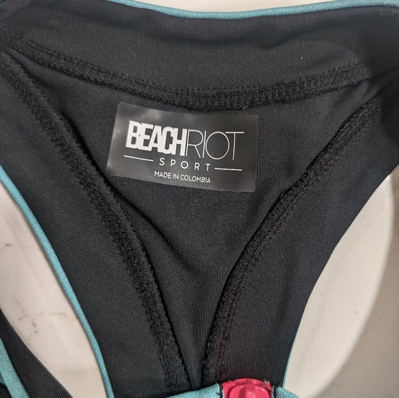 Beach Riot top - Picture 6 of 6